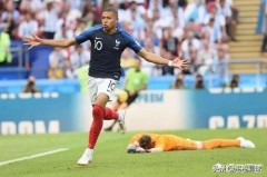 姆巴佩披10号战袍：新领袖引领球队历史新篇章