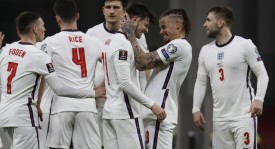 世预赛焦点对决：科索沃挑战瑞典，希腊丹麦强强碰撞